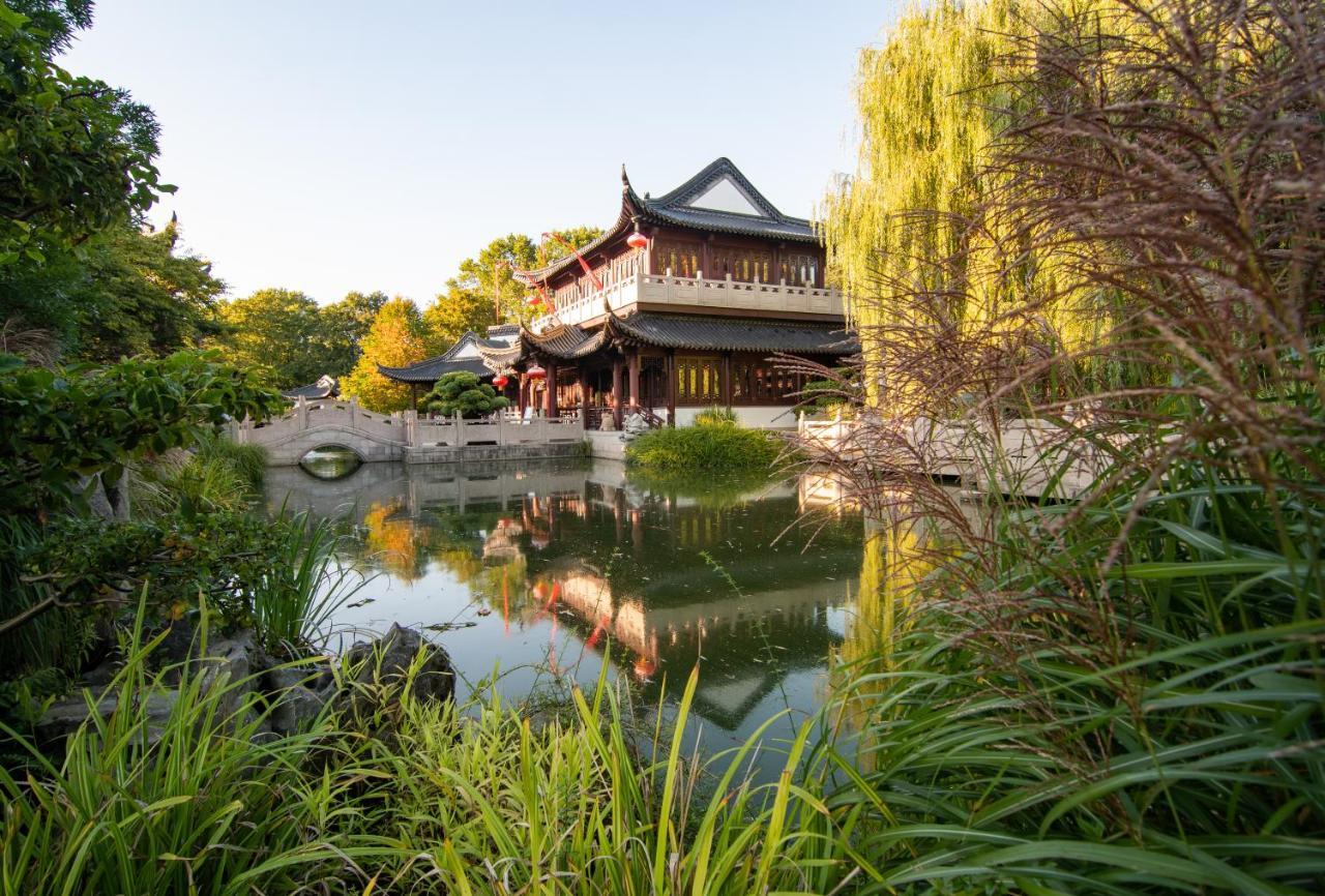Hostel Mannheim Luaran gambar The Japanese House